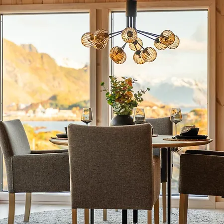 Superior Chalet Sorvagen Lofoten Exterior photo
